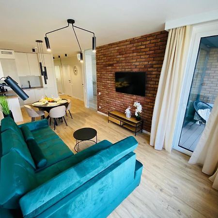 Apartamenty S&S Chlebova Gdansk Z Widokiem Na Rzeke Motlawe, Stare Miasto Exteriör bild