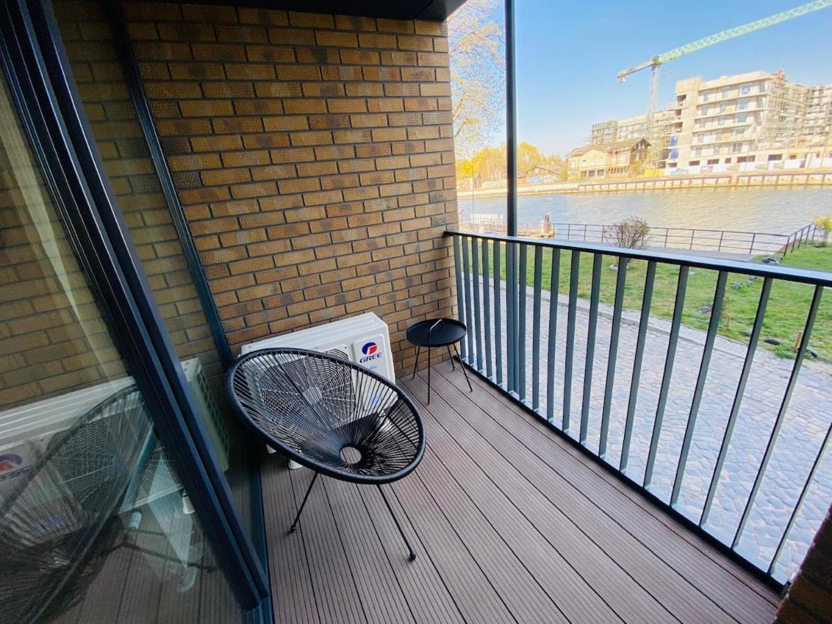 Apartamenty S&S Chlebova Gdansk Z Widokiem Na Rzeke Motlawe, Stare Miasto Exteriör bild