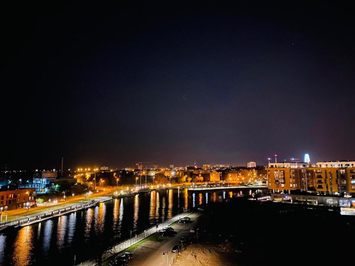 Apartamenty S&S Chlebova Gdansk Z Widokiem Na Rzeke Motlawe, Stare Miasto Exteriör bild