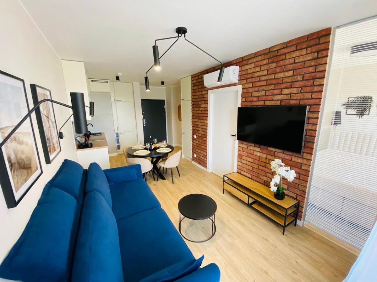 Apartamenty S&S Chlebova Gdansk Z Widokiem Na Rzeke Motlawe, Stare Miasto Exteriör bild